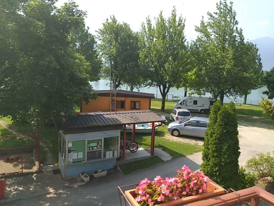 סוריקו Camping Hotel Au Lac De Como מראה חיצוני תמונה